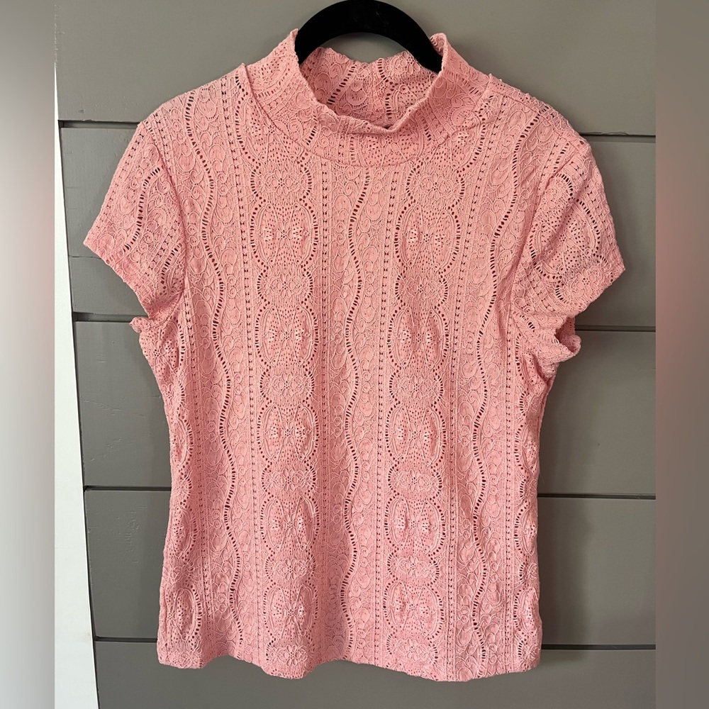 Anthropologie Pink Lace Crochet‎ Mock Neck Short Sleeve Top Women’s Small